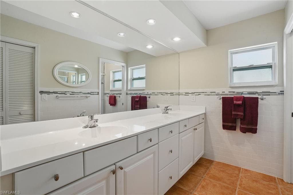 3604 Sudbury Ln, Bonita Springs, FL 34134-11