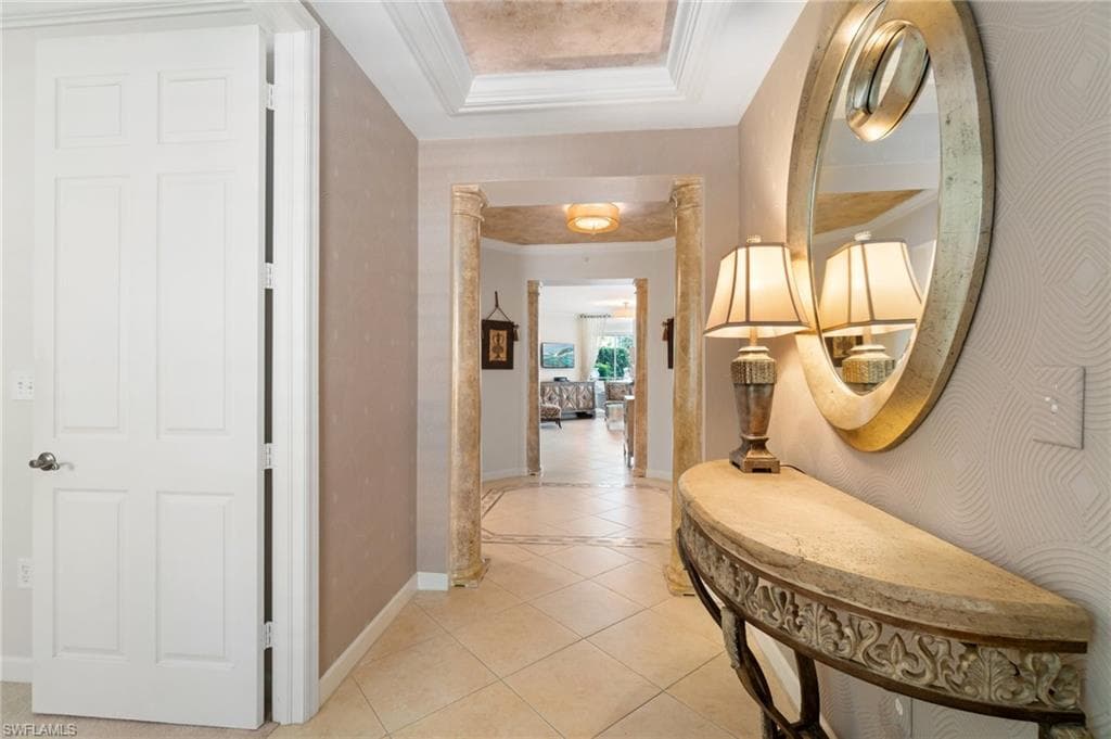 325 Dunes Blvd T2, Naples, FL 34110-7