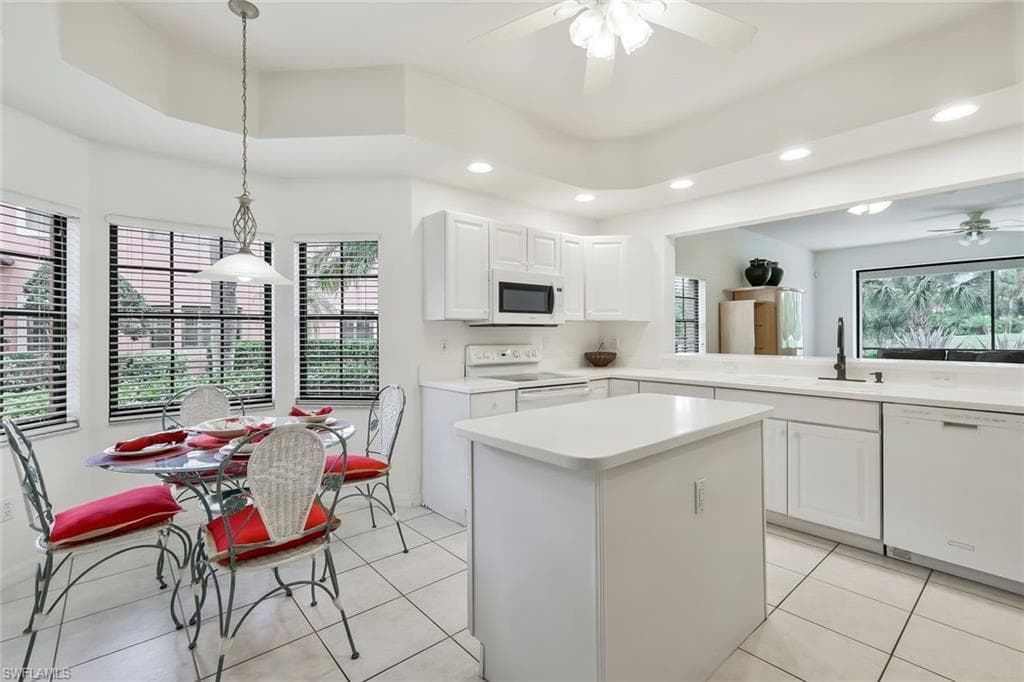 5795 Grande Reserve Way 1001, Naples, FL 34110-11