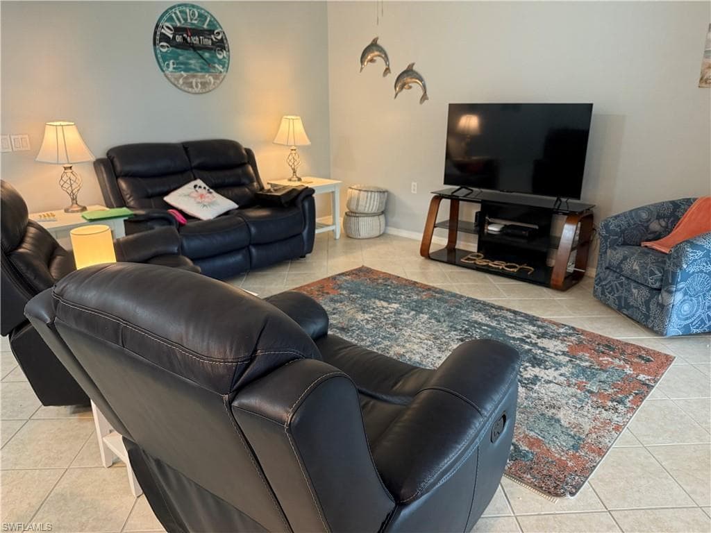 2710 Cypress Trace Cir 3028, Naples, FL 34119-11