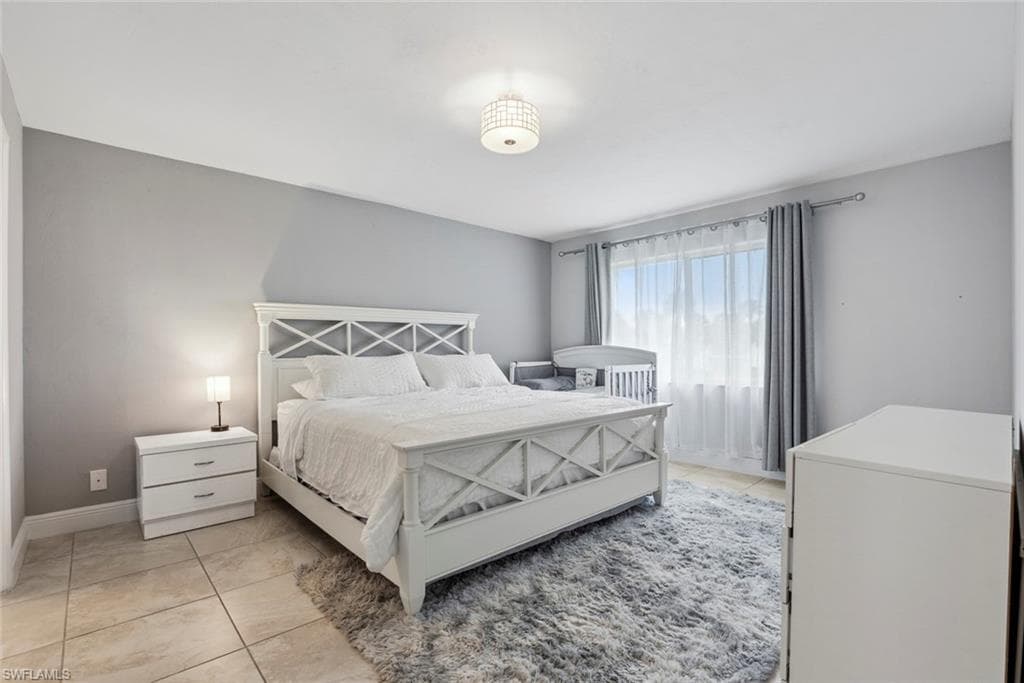 3410 Frosty Way 4802, Naples, FL 34112-15