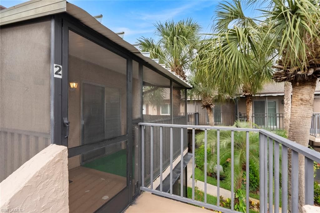 3410 Frosty Way 4802, Naples, FL 34112-5