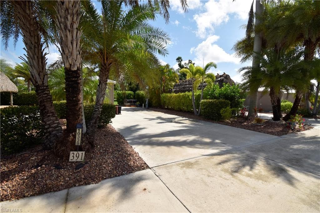 10339 Prairie Iris Trl, Fort Myers, FL 33905-2