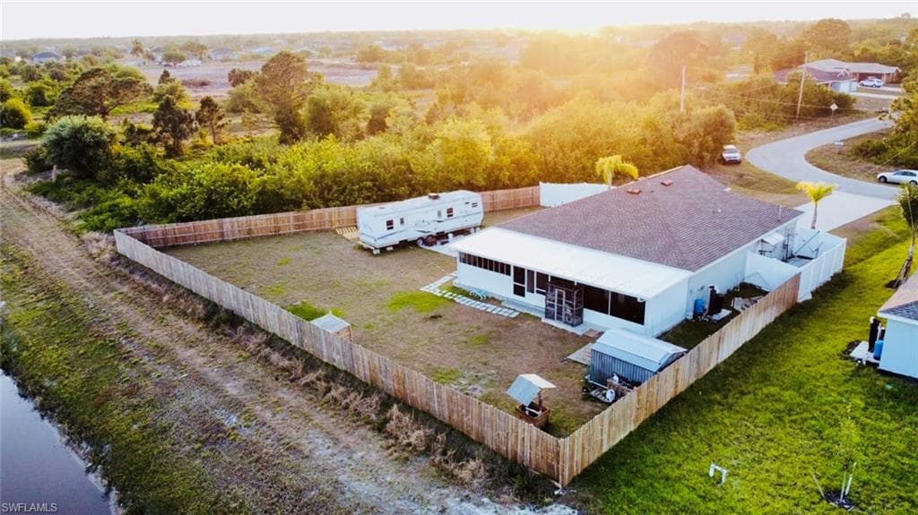332 Pembroke St, Lehigh Acres, FL 33974-11