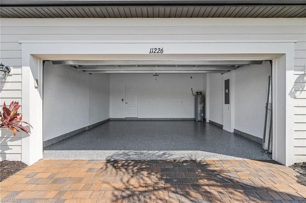 11226 Shady Blossom Dr, Fort Myers, FL 33913-21