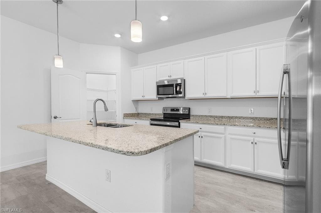 11226 Shady Blossom Dr, Fort Myers, FL 33913-4