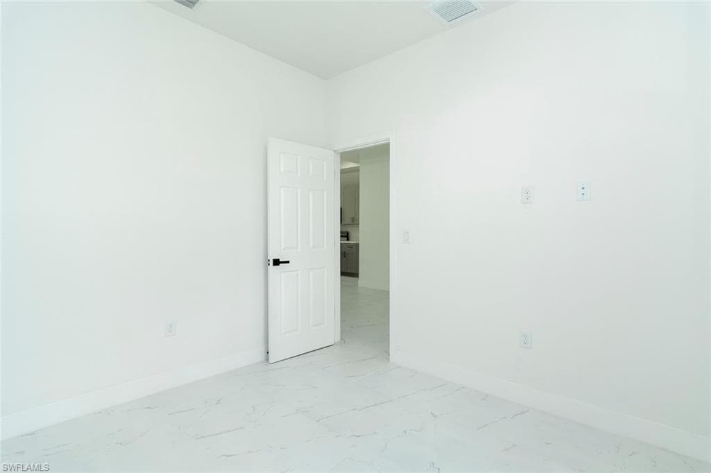 4209 25th St SW, Lehigh Acres, FL 33976-30