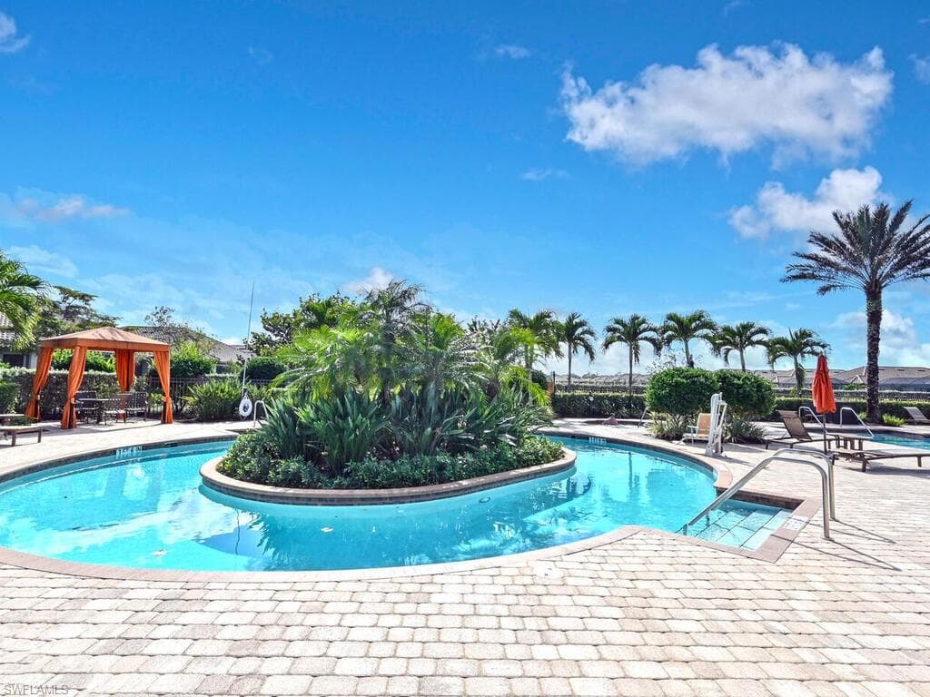 8332 Lucello Ter N, Naples, FL 34114-28
