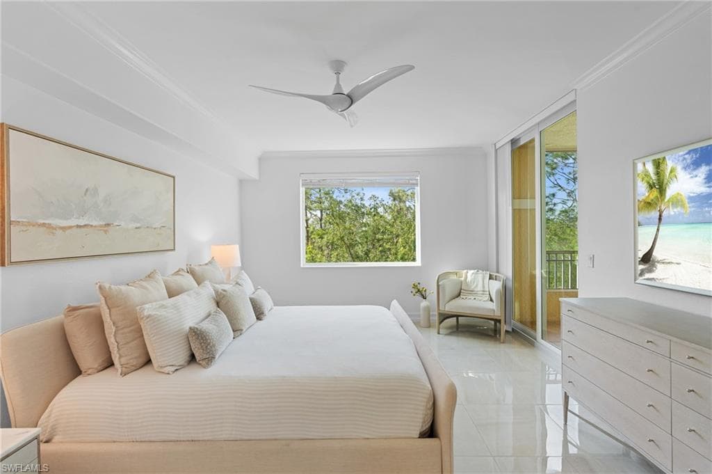 2738 Tiburon Blvd E B-305, Naples, FL 34109-16