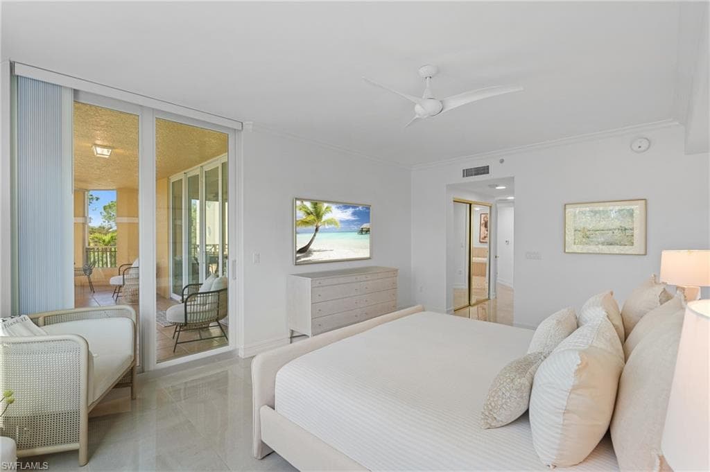 2738 Tiburon Blvd E B-305, Naples, FL 34109-17