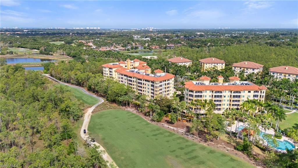 2738 Tiburon Blvd E B-305, Naples, FL 34109-39