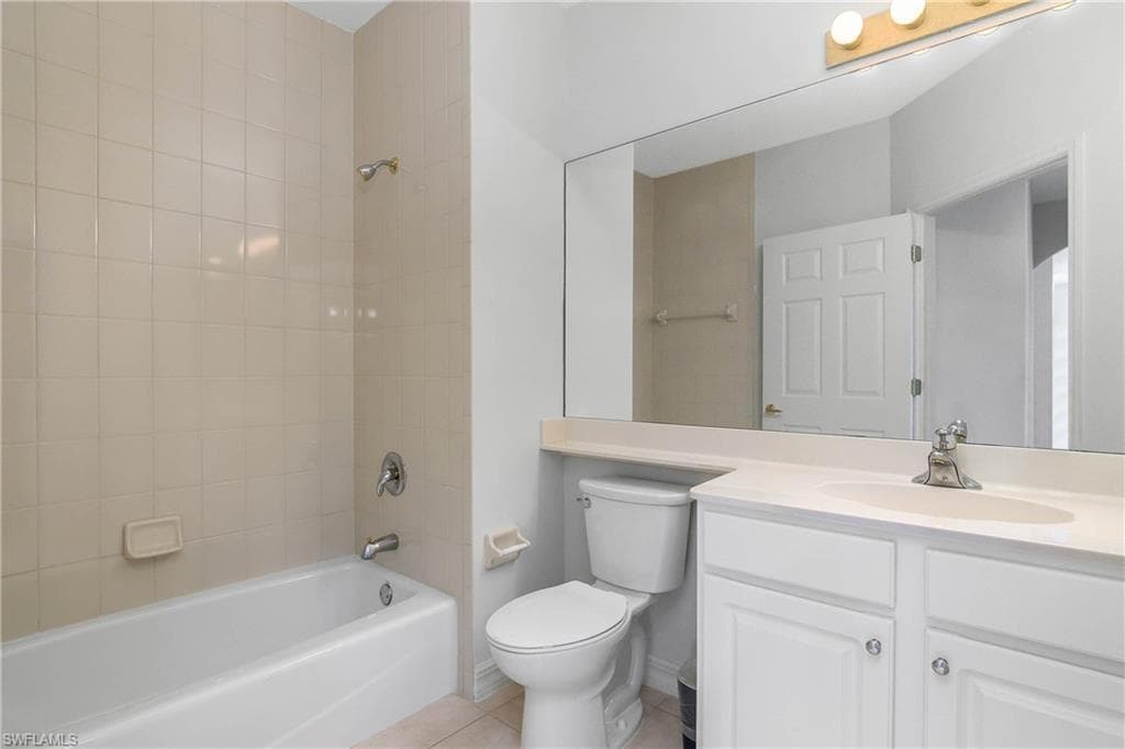 8370 Big Acorn Cir 1403, Naples, FL 34119-20