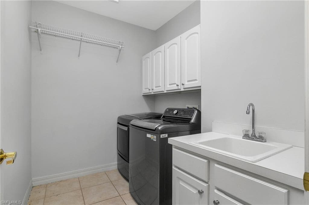 8370 Big Acorn Cir 1403, Naples, FL 34119-25