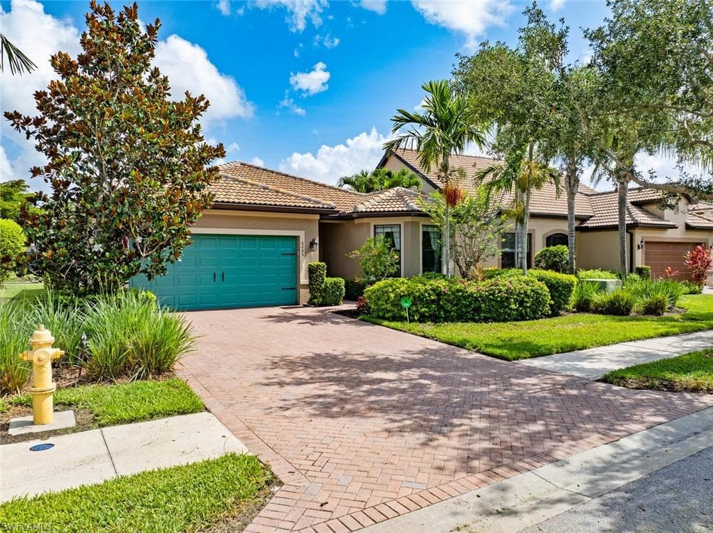 6085 Triumph Ln, Ave Maria, FL 34142-3