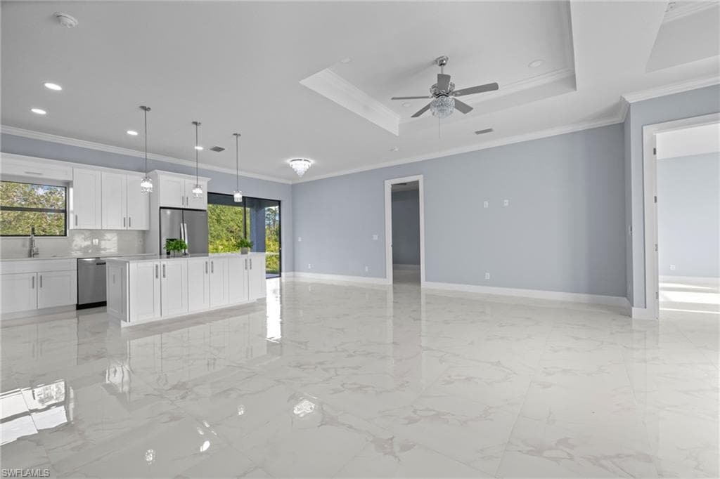 570 Sherwood Ave S, Lehigh Acres, FL 33974-35