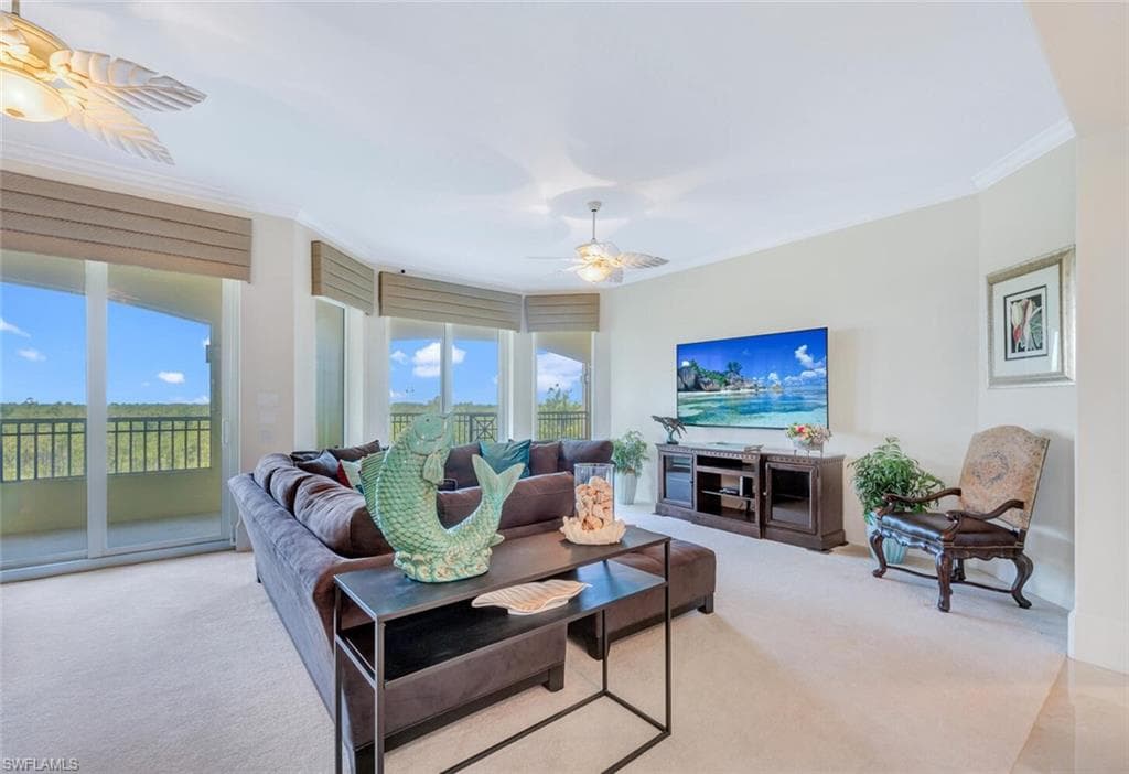 2738 Tiburon Blvd E Ph-b502, Naples, FL 34109-9