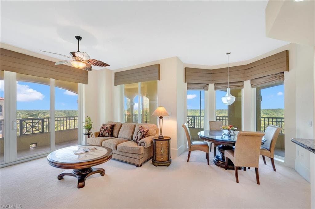 2738 Tiburon Blvd E Ph-b502, Naples, FL 34109-18