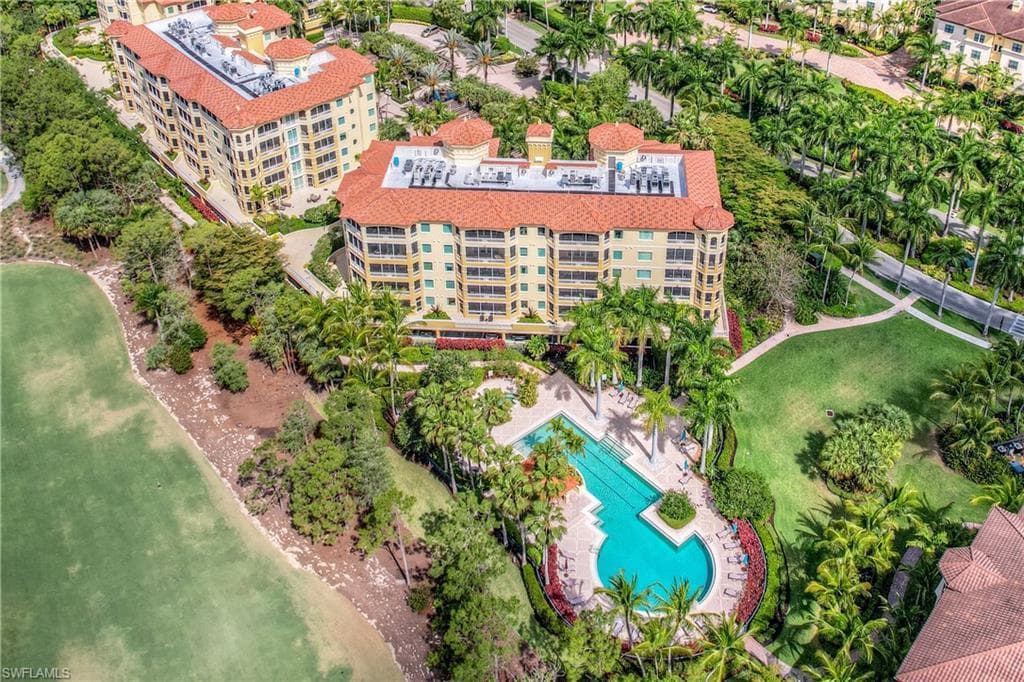 2738 Tiburon Blvd E Ph-b502, Naples, FL 34109-21