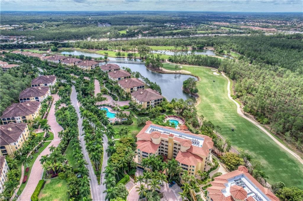 2738 Tiburon Blvd E Ph-b502, Naples, FL 34109-22