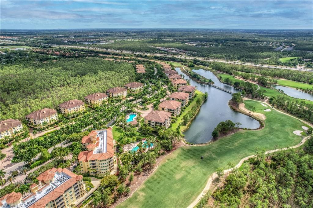2738 Tiburon Blvd E Ph-b502, Naples, FL 34109-6