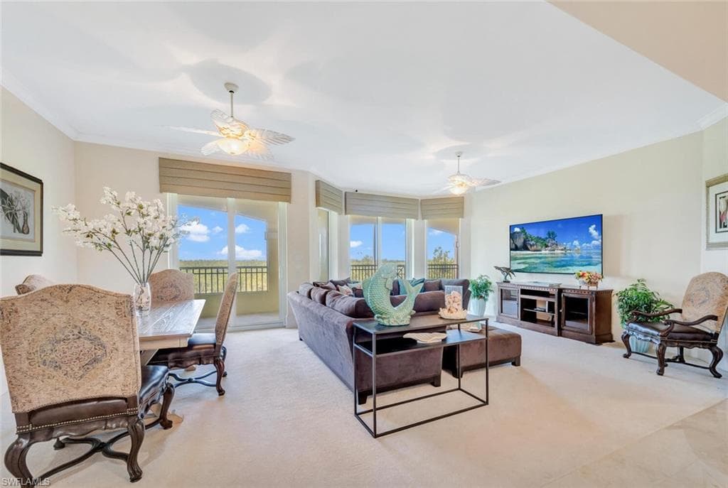 2738 Tiburon Blvd E Ph-b502, Naples, FL 34109-8