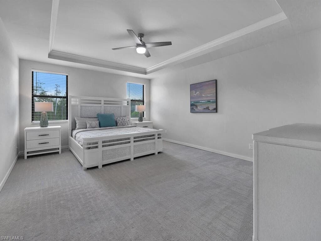 13078 Pembroke Dr, Naples, FL 34105-16