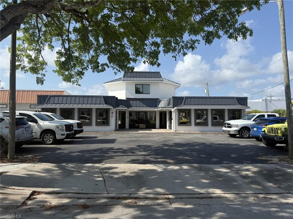 1610 47th St, Cape Coral, FL 33904-43