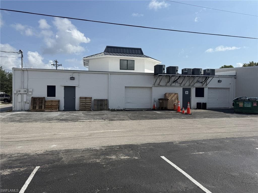 1610 47th St, Cape Coral, FL 33904-6