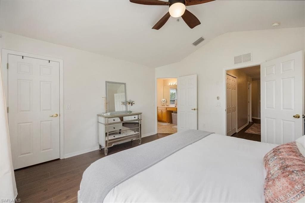 1050 Albany Ct 199, Naples, FL 34105-13