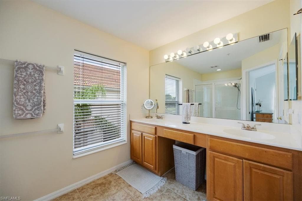 1050 Albany Ct 199, Naples, FL 34105-14