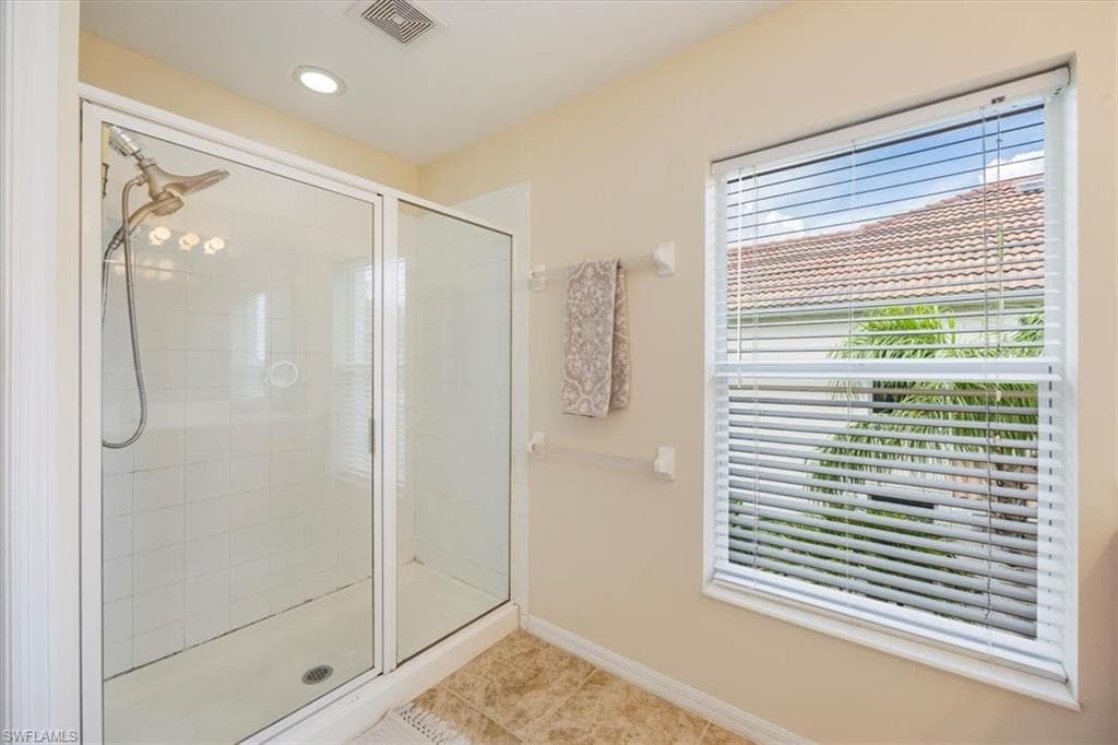 1050 Albany Ct 199, Naples, FL 34105-15