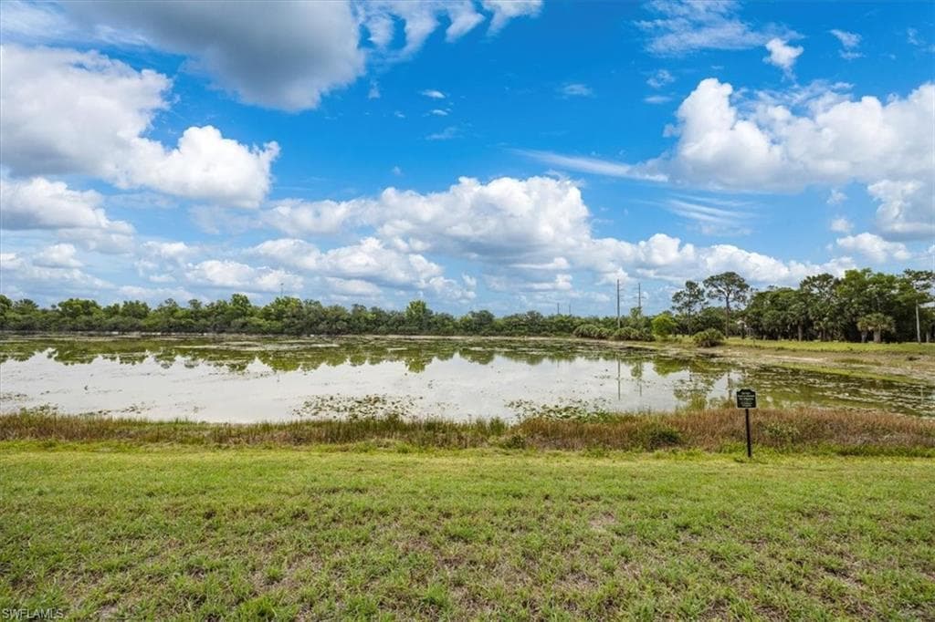 1050 Albany Ct 199, Naples, FL 34105-22