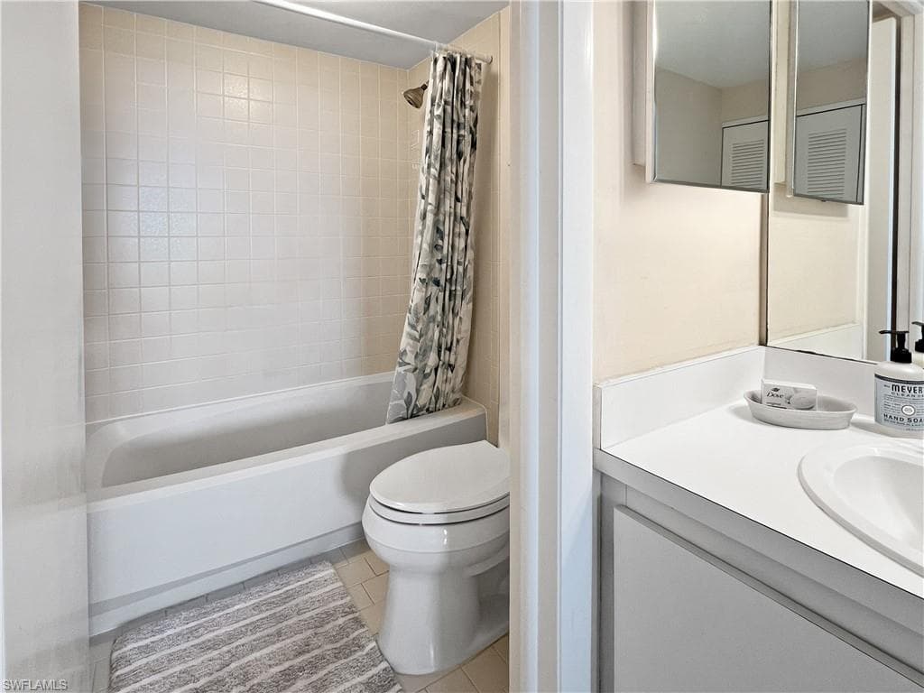 440 Seaview Ct 1012, Marco Island, FL 34145-18