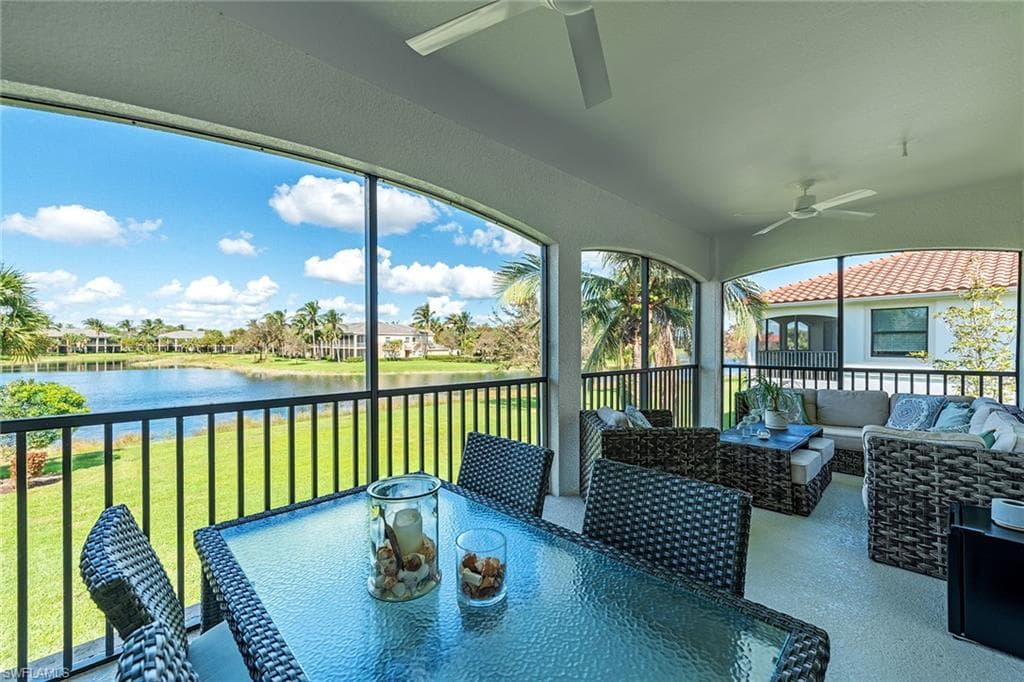 3153 Aviamar Cir 202, Naples, FL 34114-2