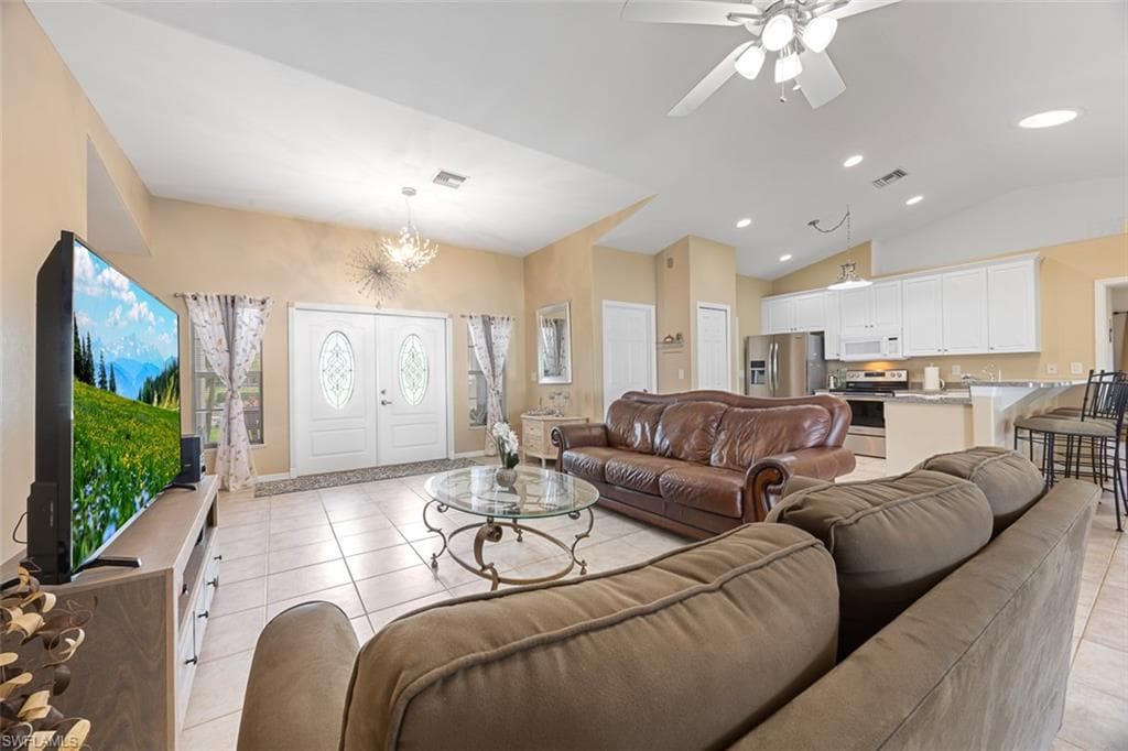 3930 15th Pl, Cape Coral, FL 33914-10