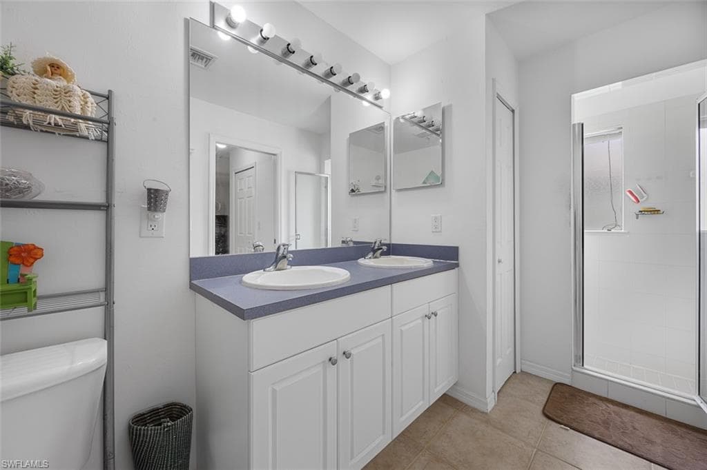 3930 15th Pl, Cape Coral, FL 33914-22