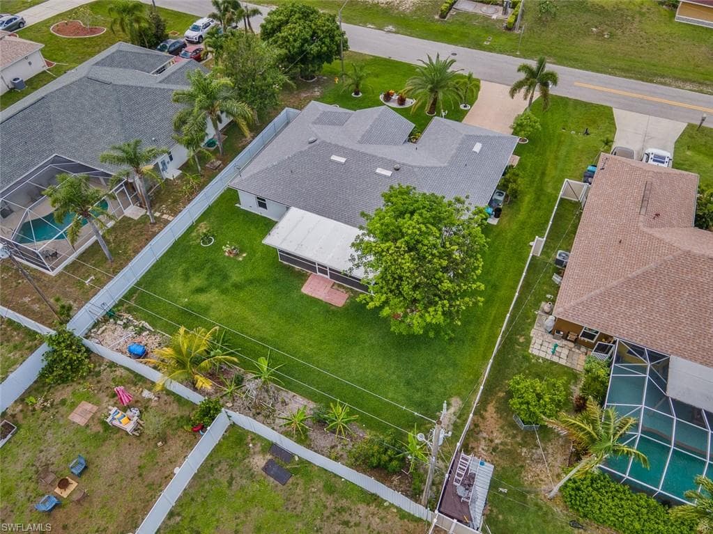 3930 15th Pl, Cape Coral, FL 33914-30