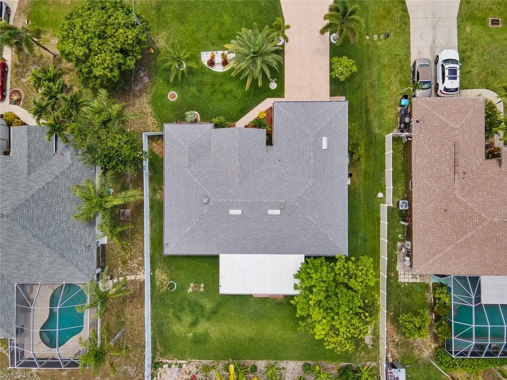 3930 15th Pl, Cape Coral, FL 33914-32
