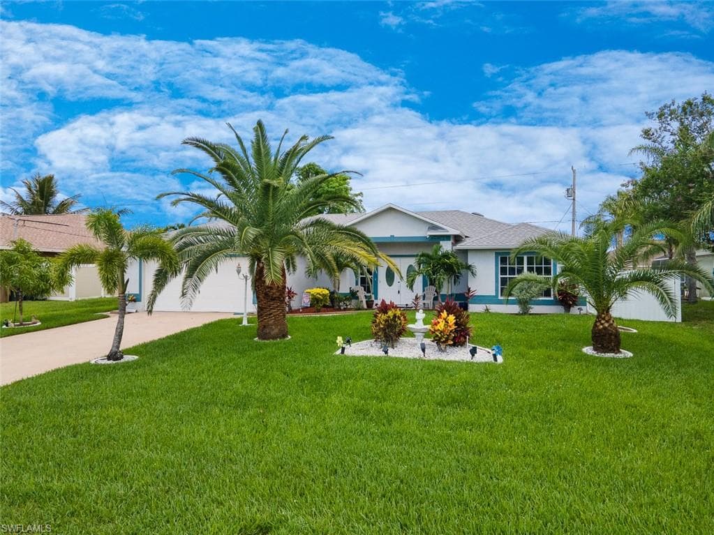 3930 15th Pl, Cape Coral, FL 33914-4