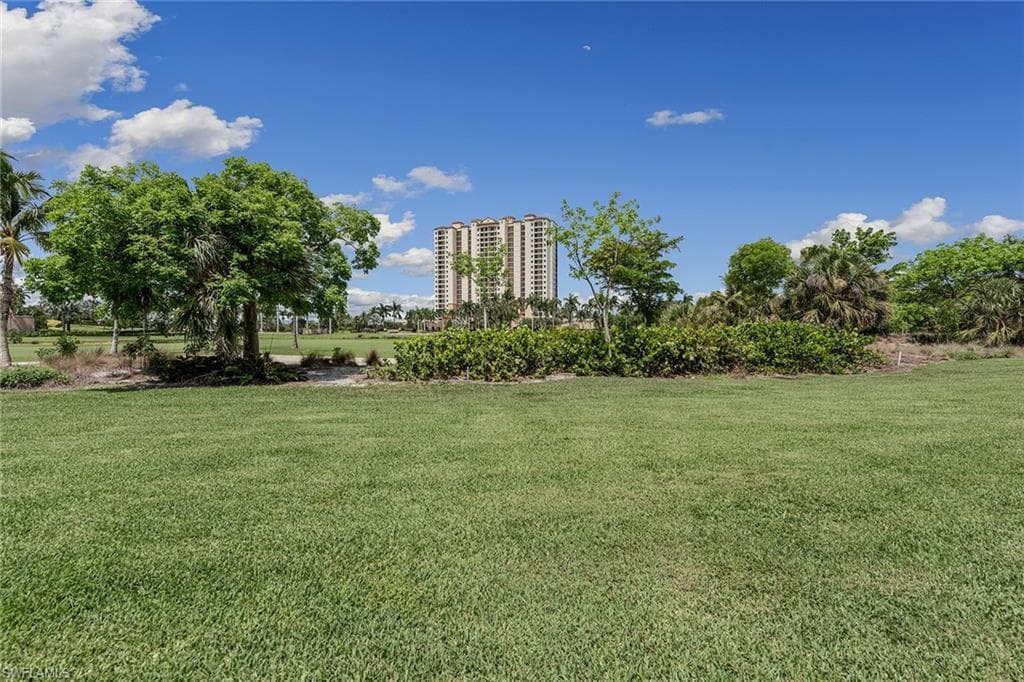 1263 Rialto Way 102, Naples, FL 34114-28