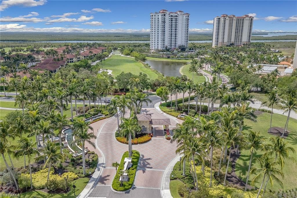 1263 Rialto Way 102, Naples, FL 34114-29
