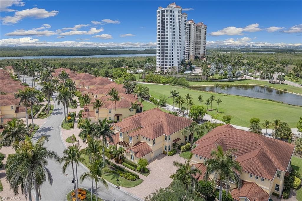 1263 Rialto Way 102, Naples, FL 34114-35