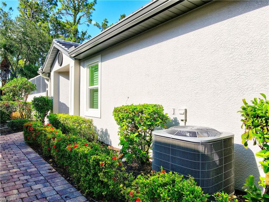 1757 Tarpon Bay Dr S 57, Naples, FL 34119-4