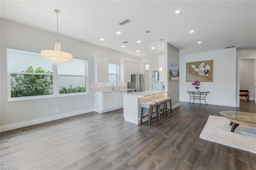 4648 Rio Poco Ct, Naples, FL 34109-12