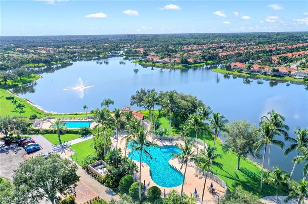 4648 Rio Poco Ct, Naples, FL 34109-25