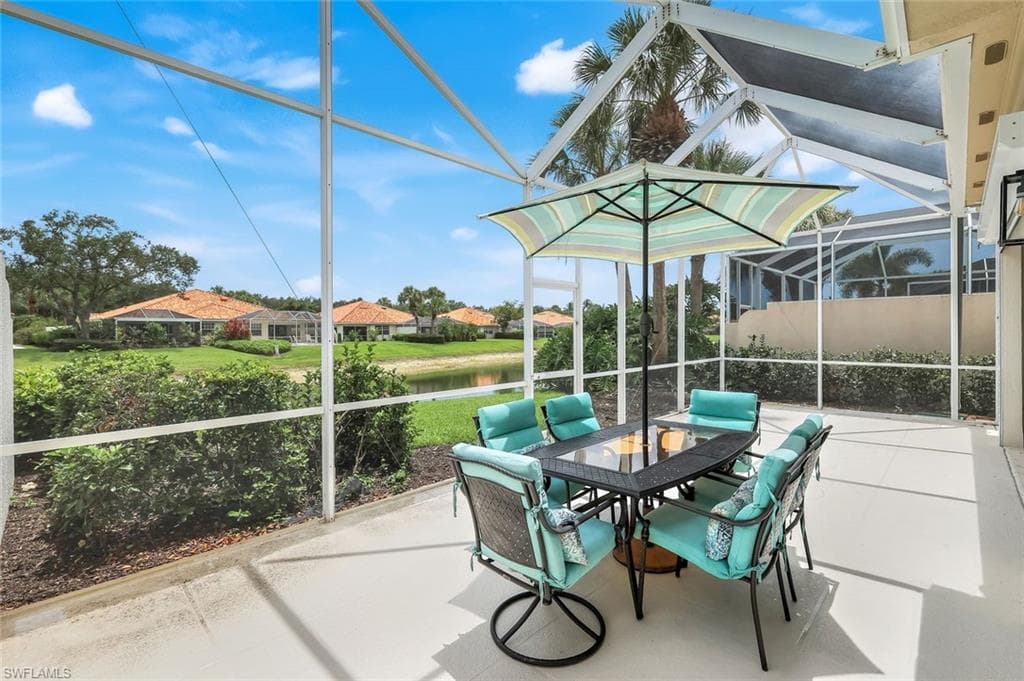 4648 Rio Poco Ct, Naples, FL 34109-4