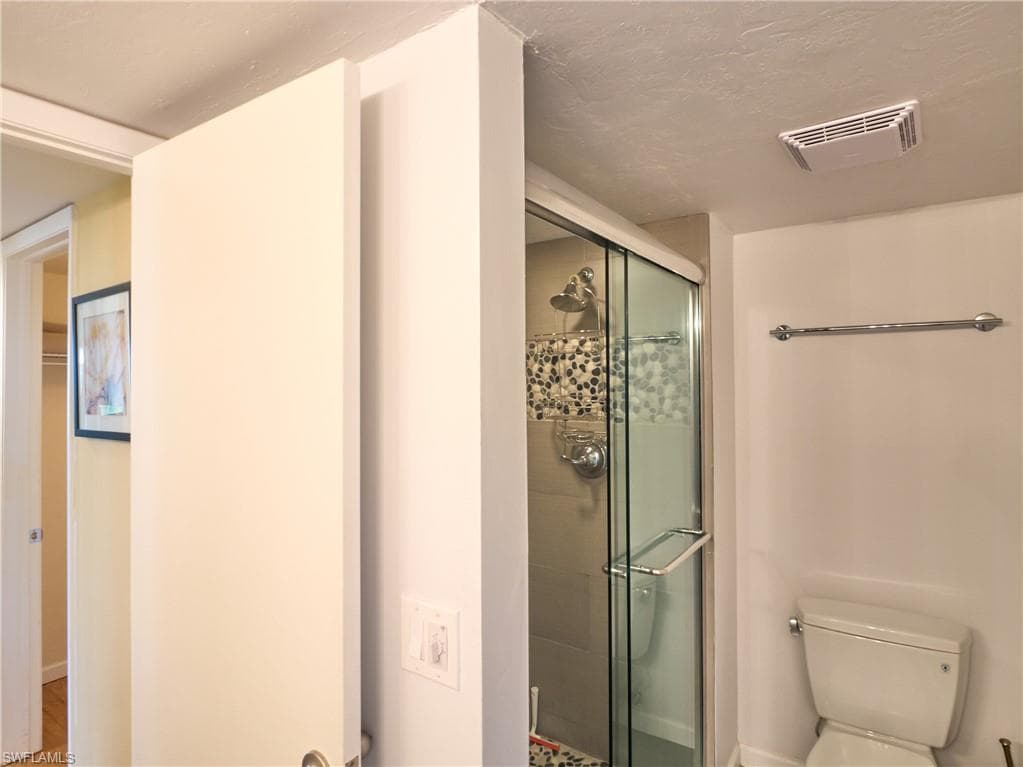 17 Bluebill Ave 901, Naples, FL 34108-20