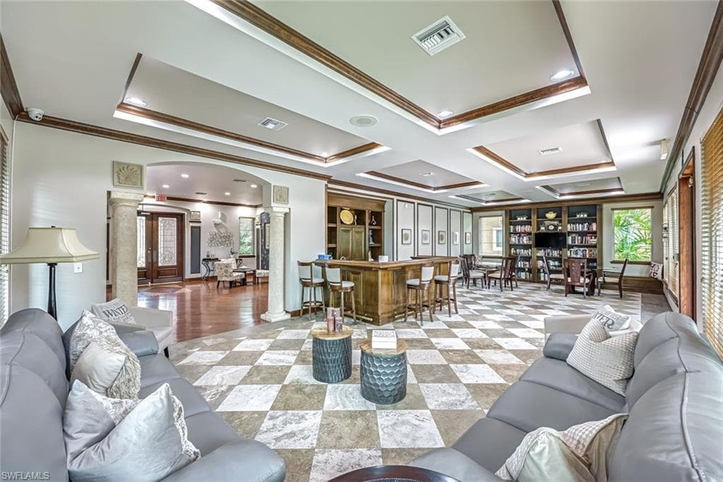 1220 Reserve Way 107, Naples, FL 34105-13