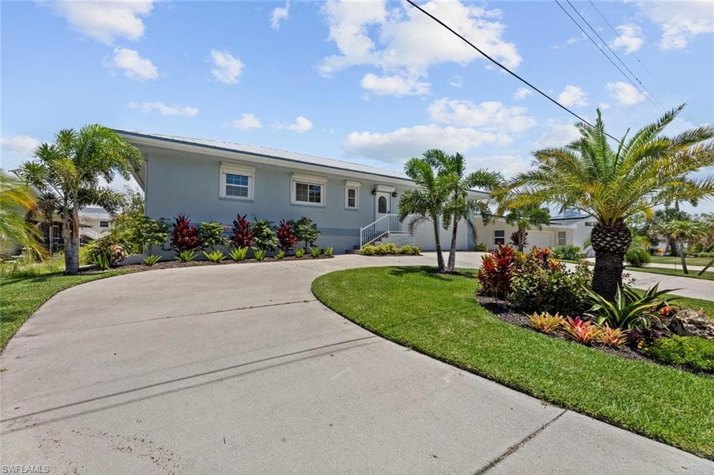 3061 Shell Mound Blvd, Fort Myers Beach, FL 33931-38