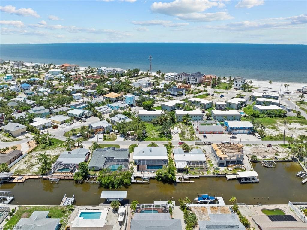 3061 Shell Mound Blvd, Fort Myers Beach, FL 33931-44